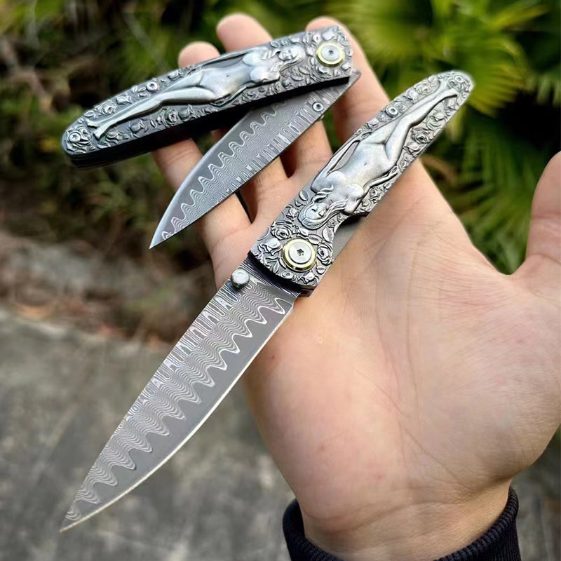 Outdoor Pocket Tool with Engraved Vintage Handle and Double-Sided Damascus Folding