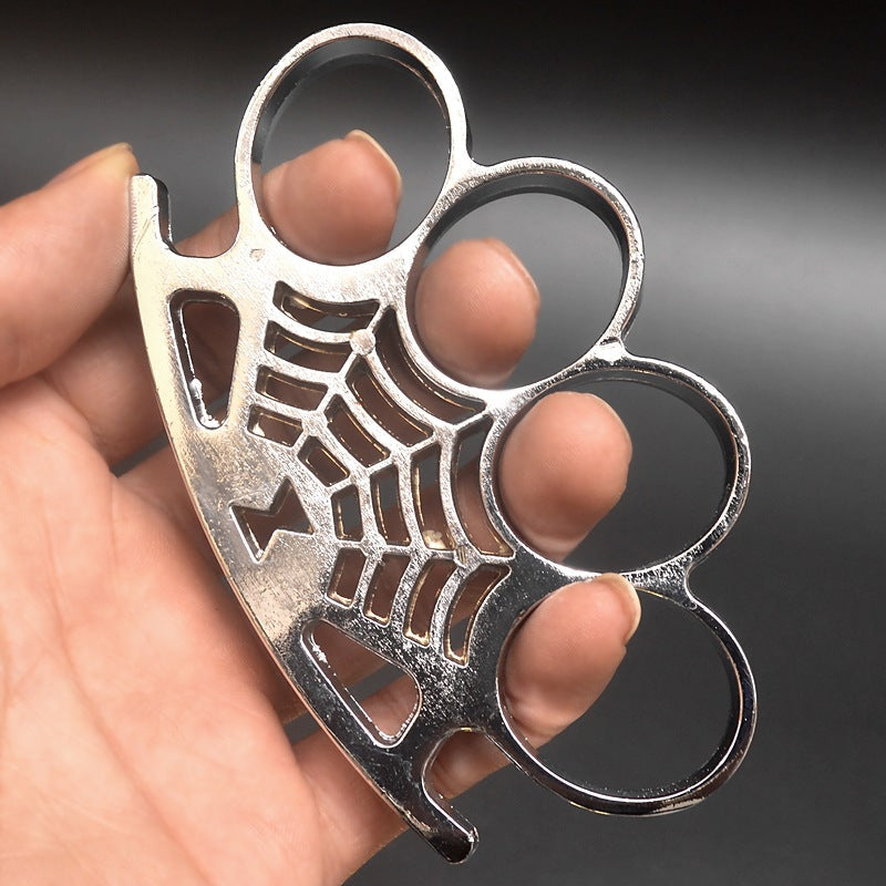 Cobweb-Inspired Outdoor Tool with Large Opening for EDC