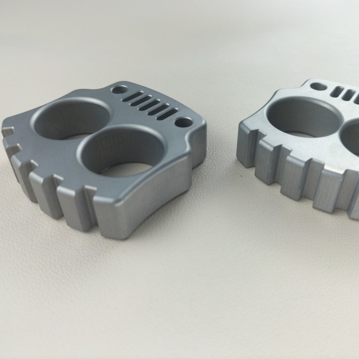 Thick Body Two-Hole Portable EDC Tool