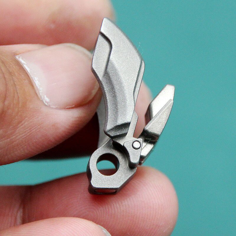 Stress-Relieving Toys Crafted from Stainless Steel