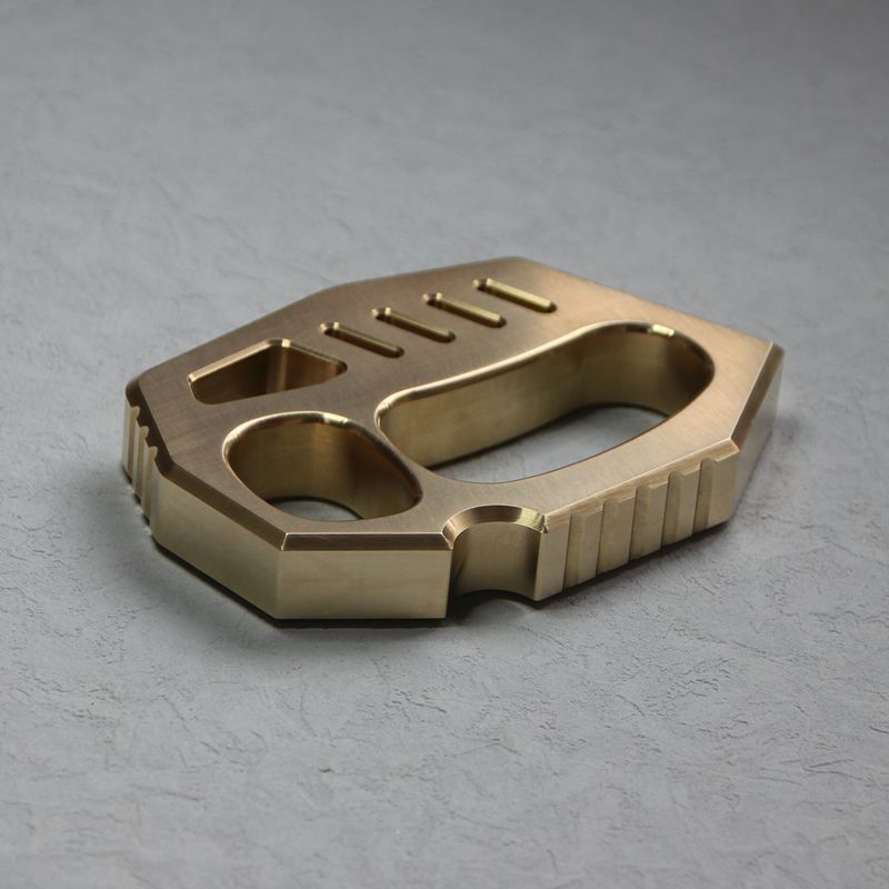 Rope Hole Pattern Brass Portable EDC Tool