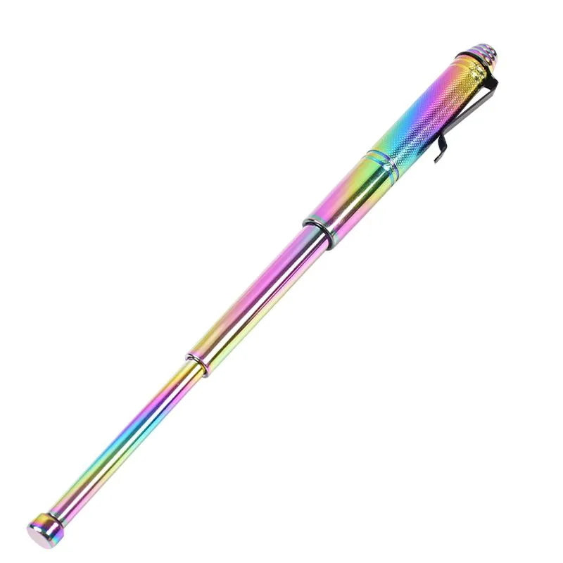 Small Expandable Tool in Pen Design