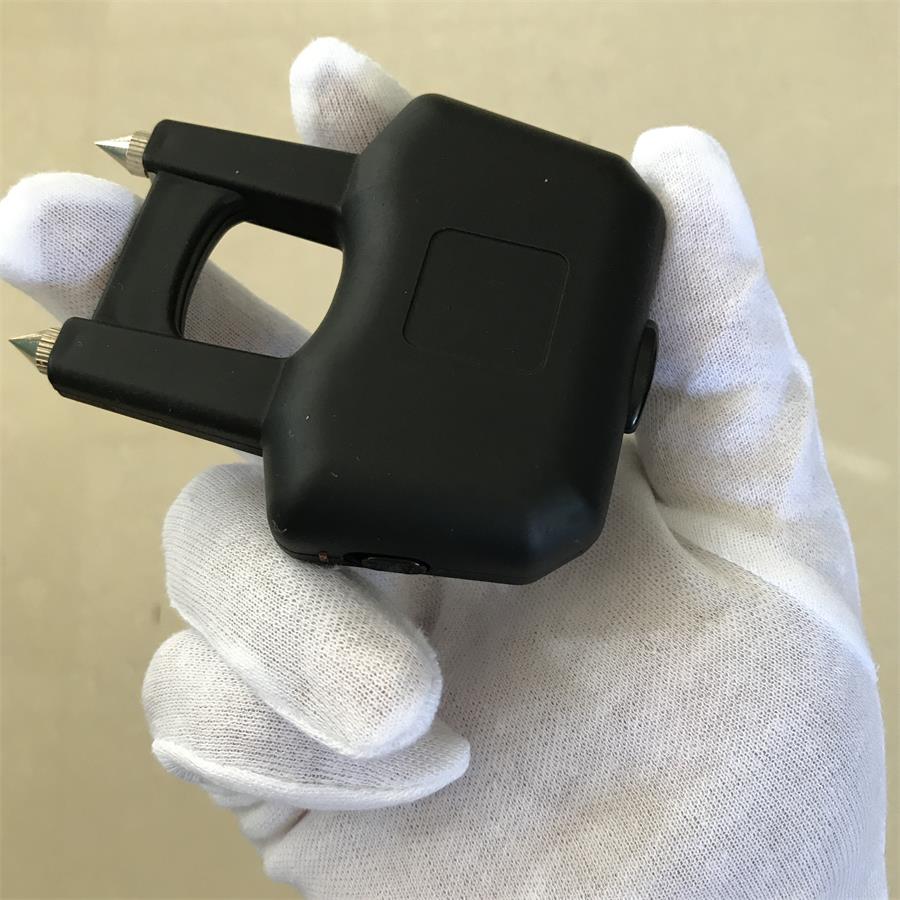 Black One-Hole Outdoor Tool with Convenient Portability