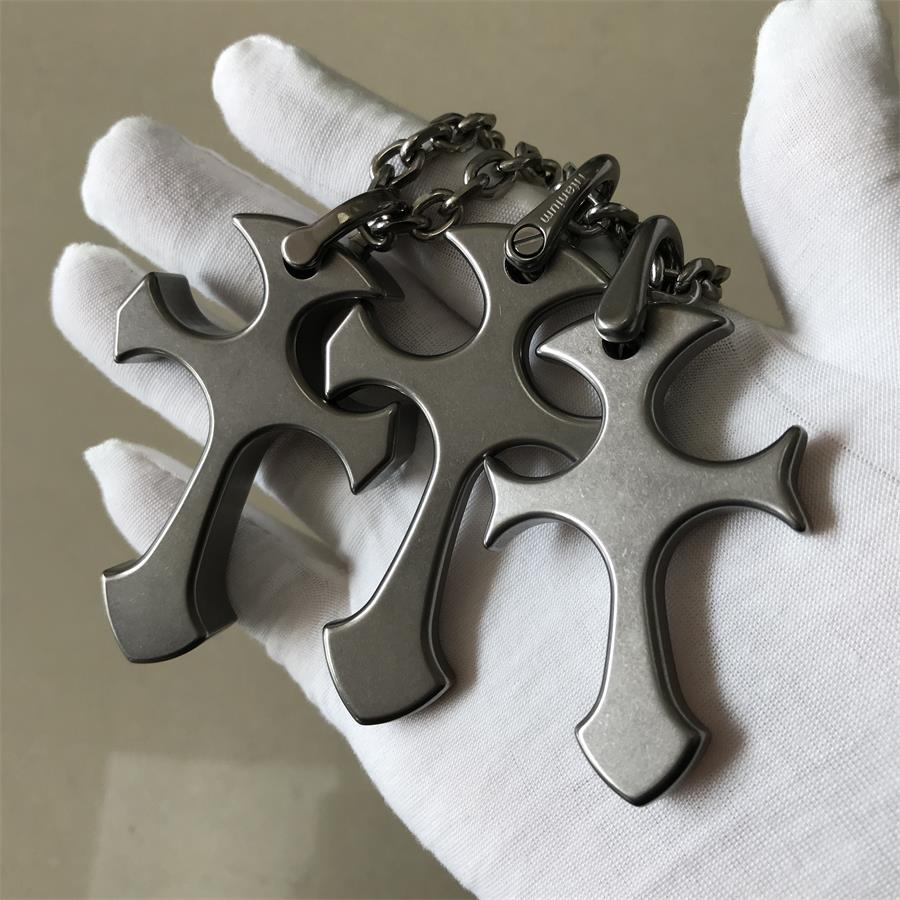 Cross Pattern Titanium Pendant Tool for Outdoor Carry