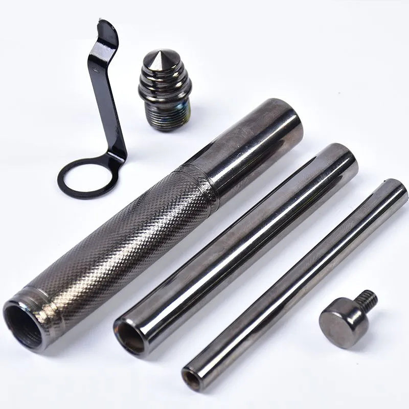 Small Expandable Tool in Pen Design
