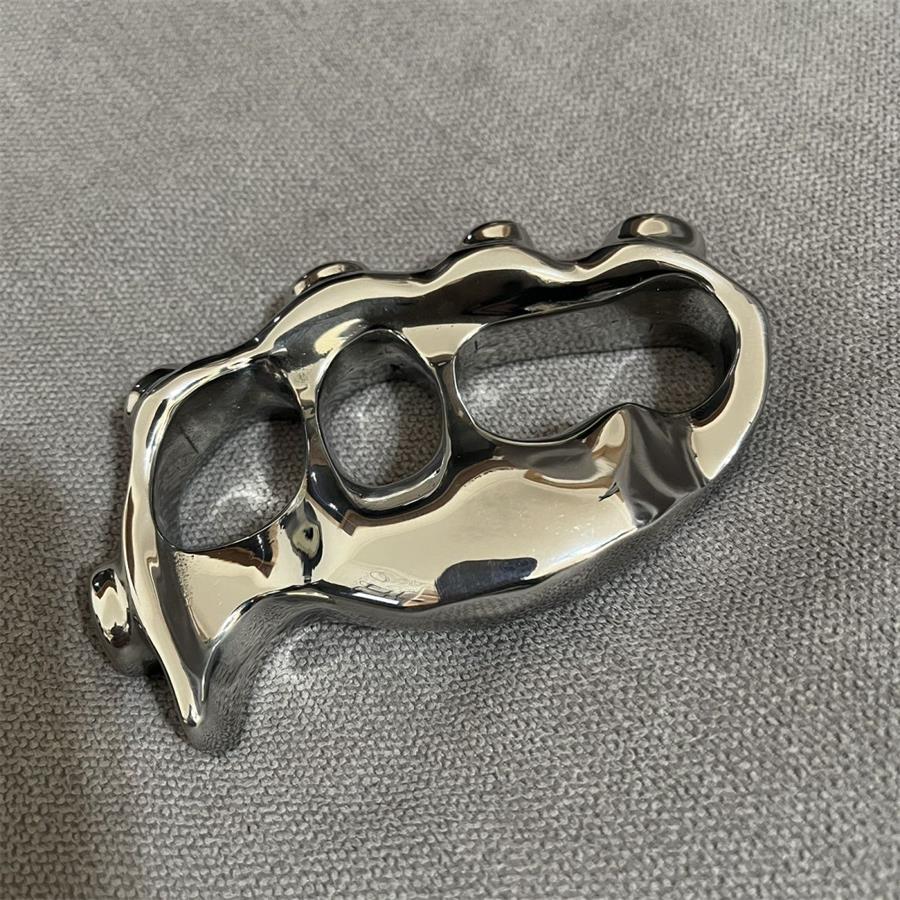 Outdoor Tool with Right-Side Mirror and Curved Design