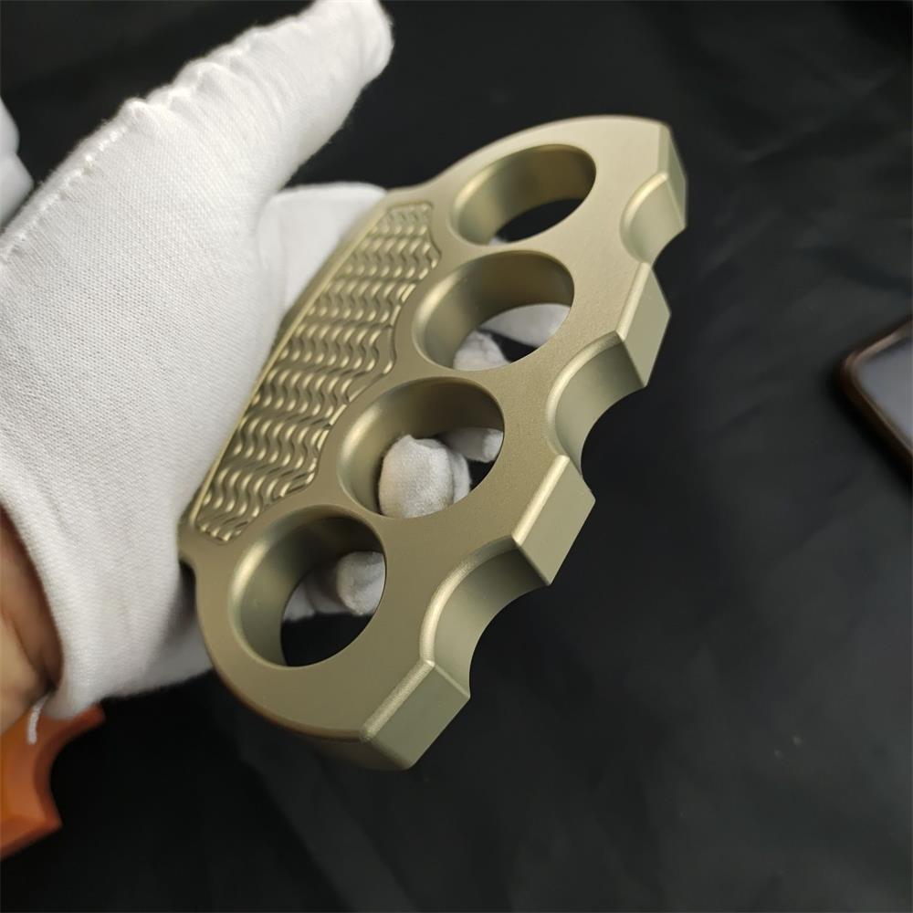 Outdoor Tool with Aluminum Wave Design