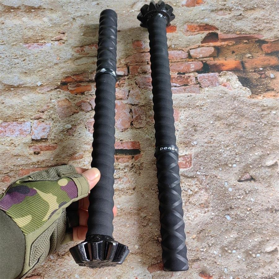 Set of 2 Black Outdoor Functional Tools