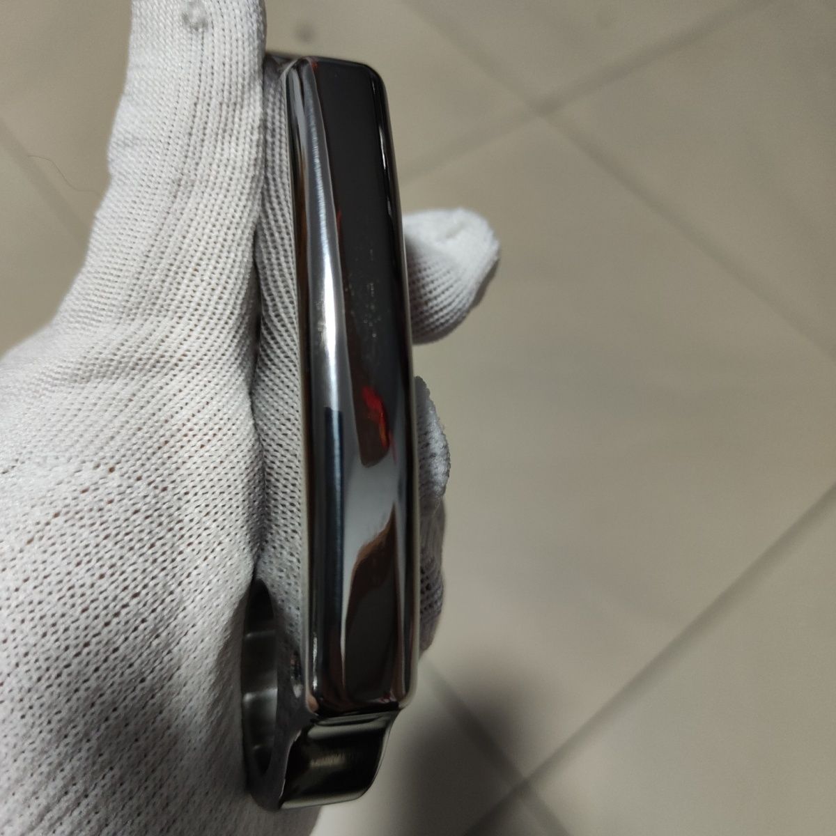 Large-Hole Mirror Iron Outdoor Carry Tool