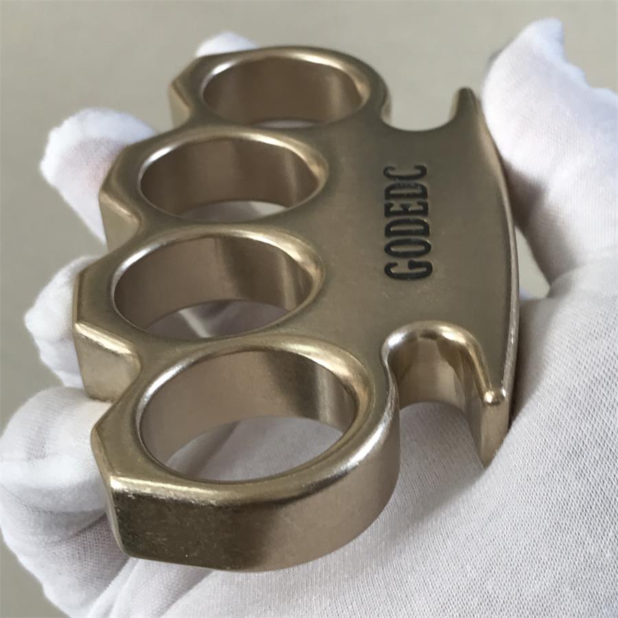 GODEDC Brass Outdoor Tool with Stonewashed Vintage Appeal