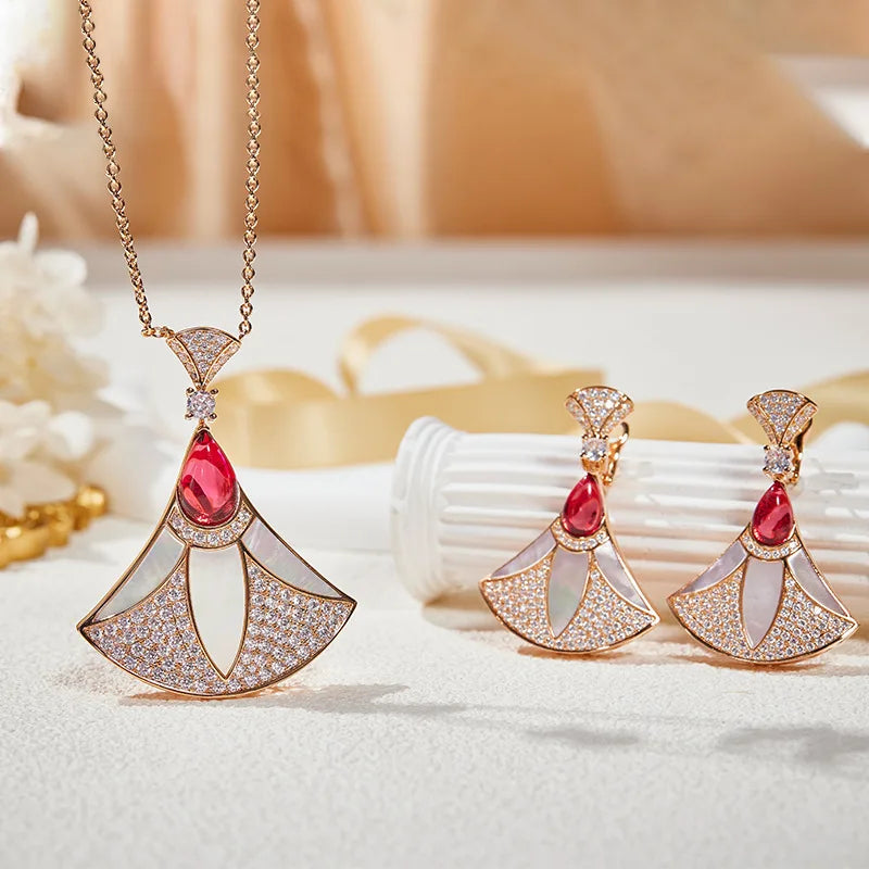 Zircon Pearl Fan Pendant Set