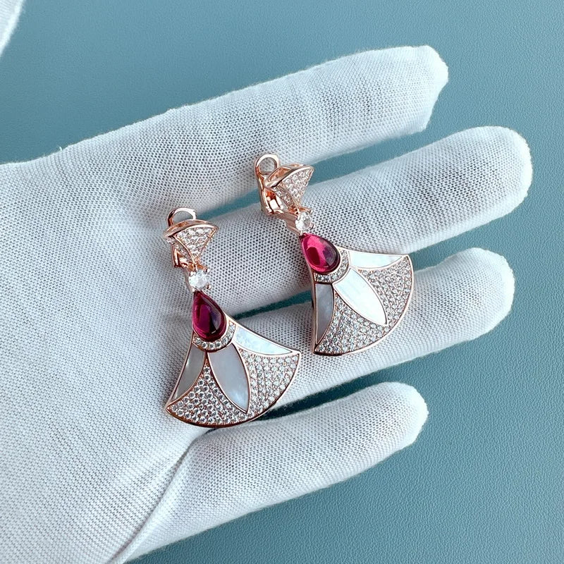 Zircon Pearl Fan Pendant Set