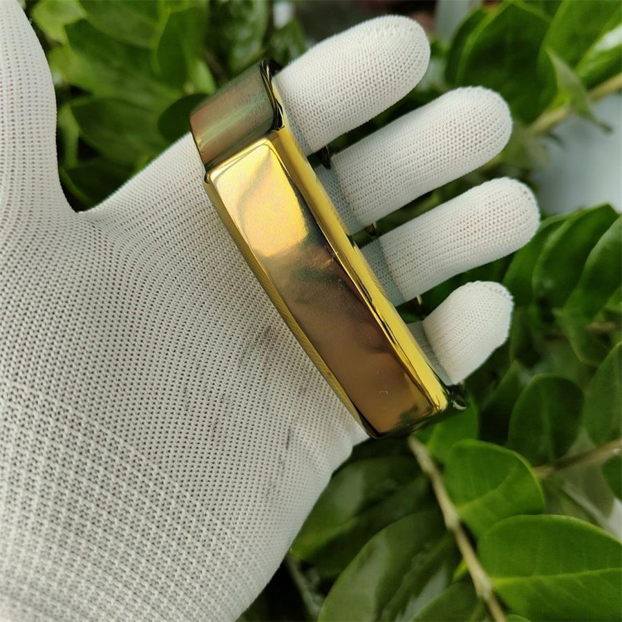 Classic Thick Body Outdoor Tool in Anodized Gold with Polished Large Hole