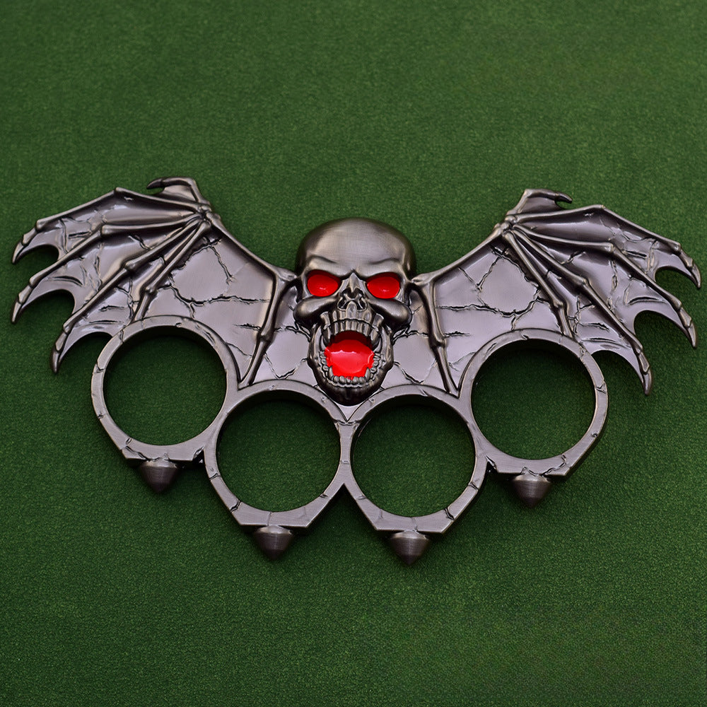 Creative Four-Hole Outdoor Tool with Bat-Shaped Zinc Alloy Structure