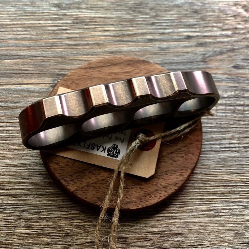 Outdoor Steel Pea Multi-function EDC Tool