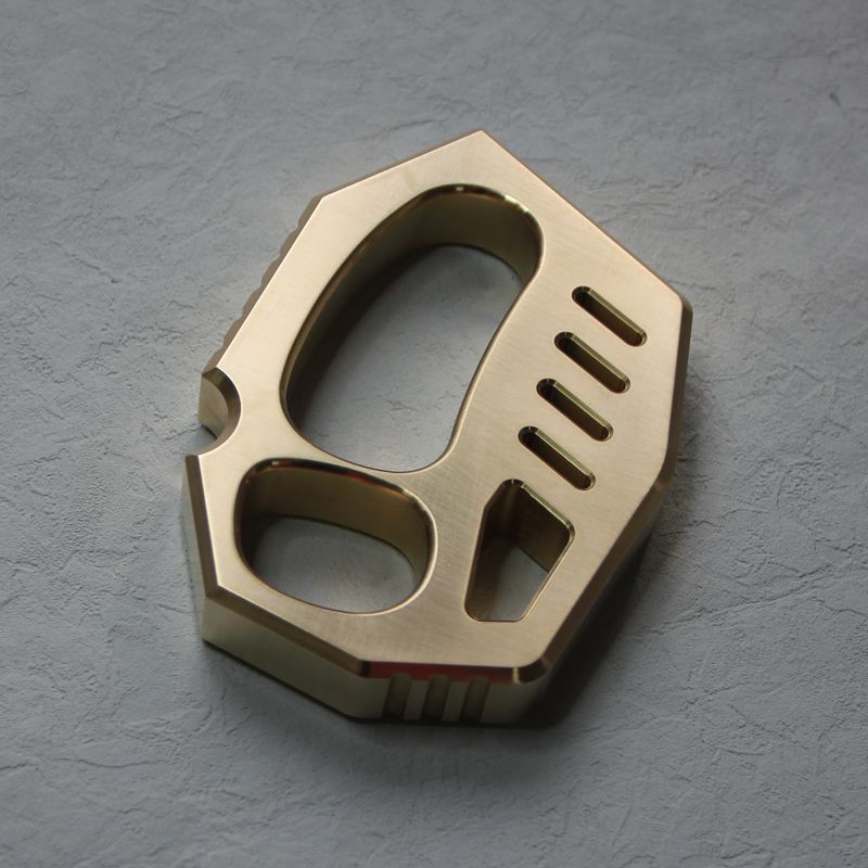 Rope Hole Pattern Brass Portable EDC Tool