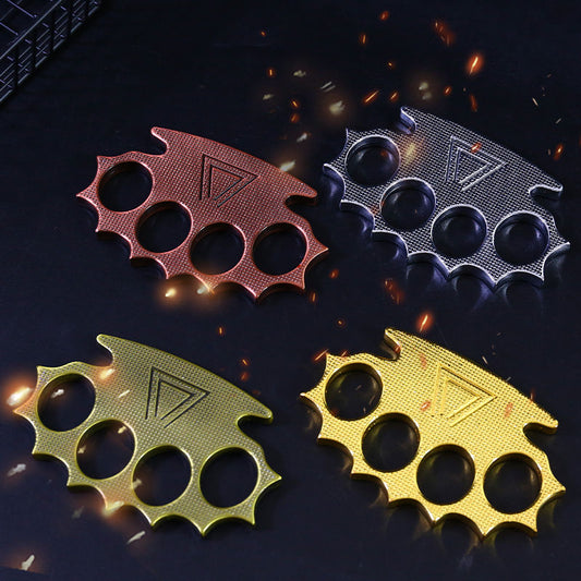 Four-hole Zinc Alloy Lightweight Outdoor Tool for Easy Carrying