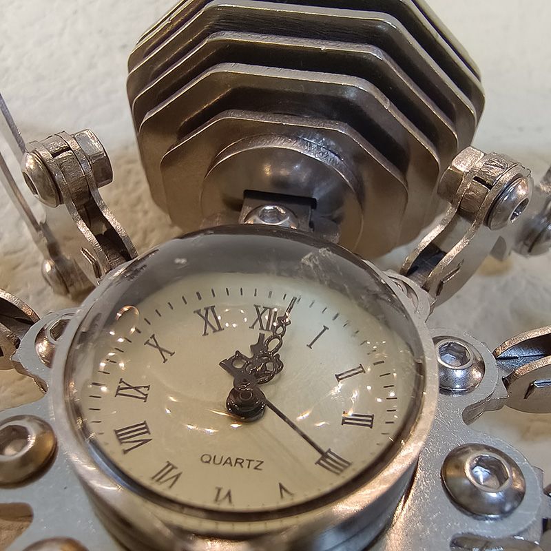 Steel Spider Puzzle Decor with Timeless Appeal