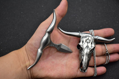 Outdoor Carry Tool with Bullhead Shape Crafted from Damascus Steel