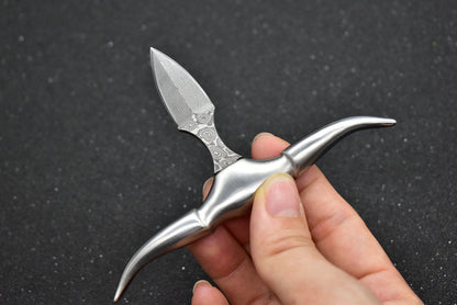 Outdoor Carry Tool with Bullhead Shape Crafted from Damascus Steel
