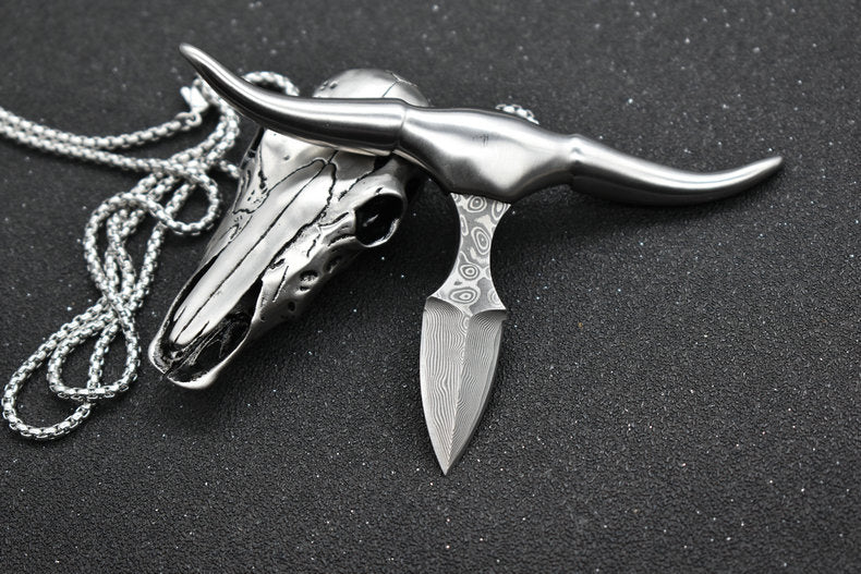 Outdoor Carry Tool with Bullhead Shape Crafted from Damascus Steel