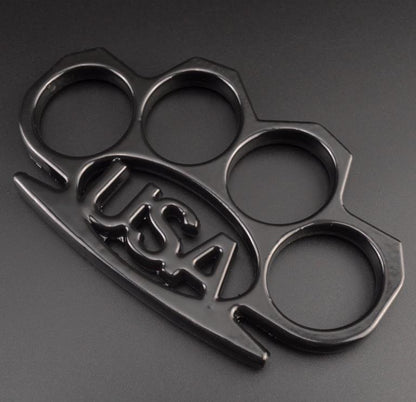 Easy-to-Carry Outdoor Tool with Large Hole and Lightweight EDC Feature