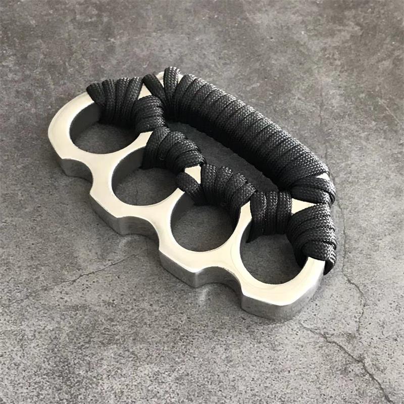 Traditional Outdoor Tool with Optional Paracord