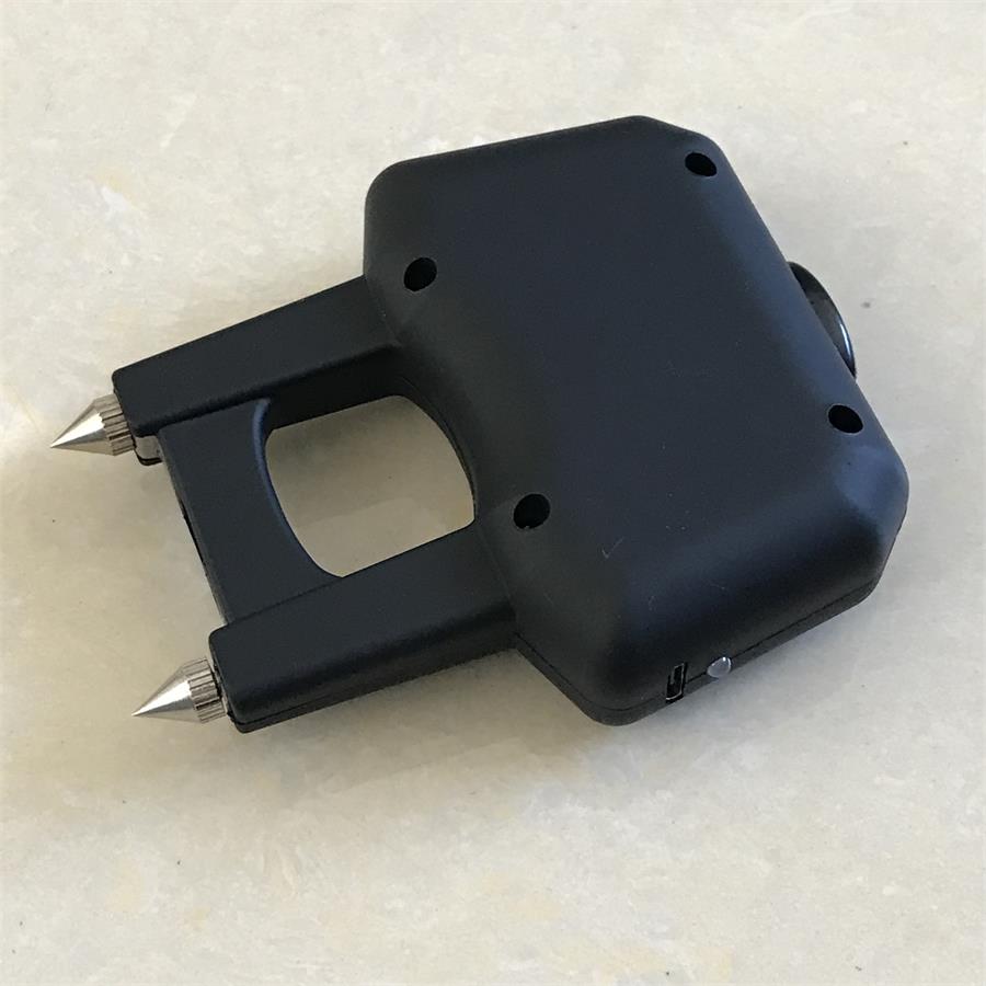 Black One-Hole Outdoor Tool with Convenient Portability