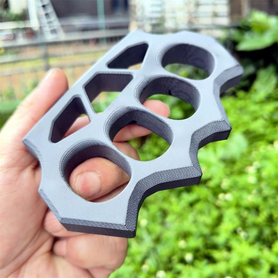 Versatile G10 Large Aperture Everyday Carry Tool
