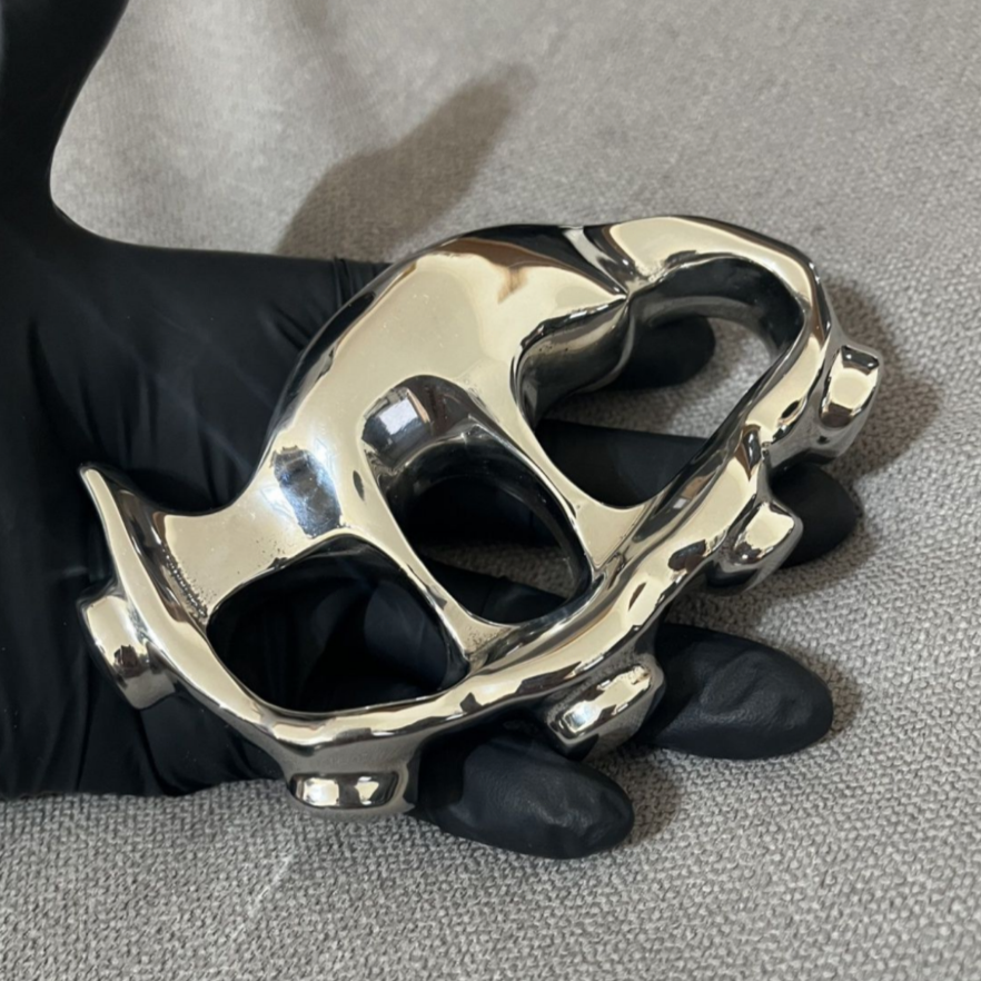 Outdoor Tool with Right-Side Mirror and Curved Design