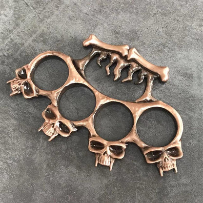 Flame Skull Design Four-Hole Outdoor Tool Made of Zinc Alloy
