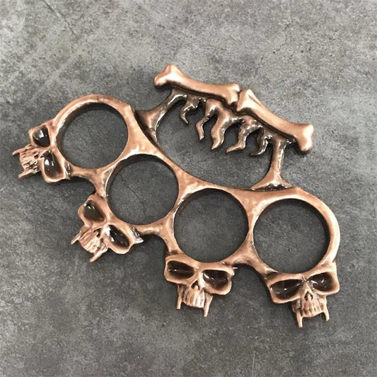 Flame Skull Design Four-Hole Outdoor Tool Made of Zinc Alloy