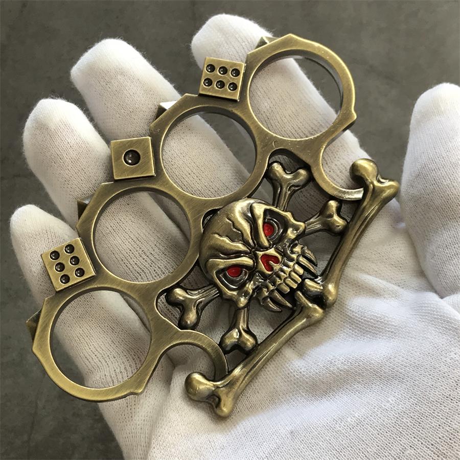 Dice-Inspired Skull Hand Grip Accessory