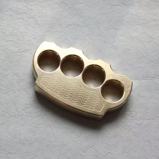 Outdoor Tool in Brass with Thick Structure and Wave Pattern