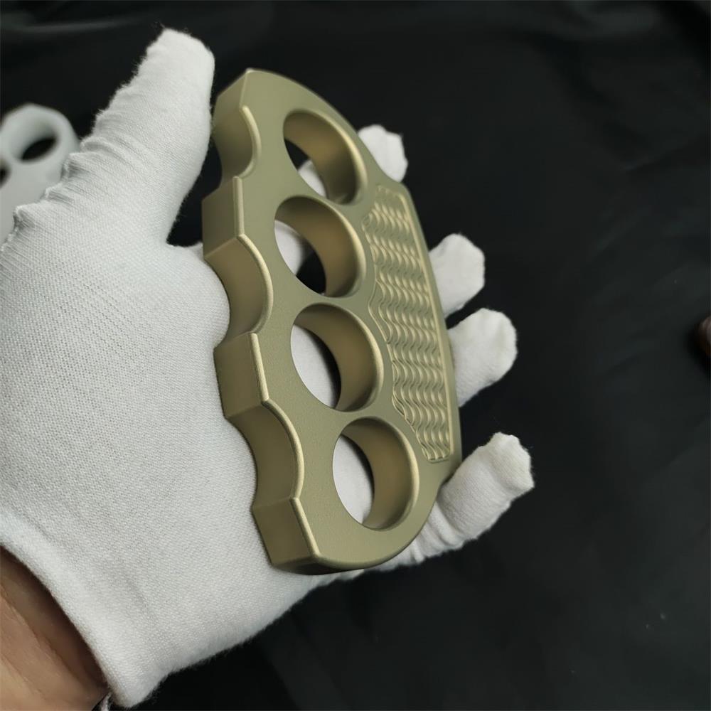 Outdoor Tool with Aluminum Wave Design