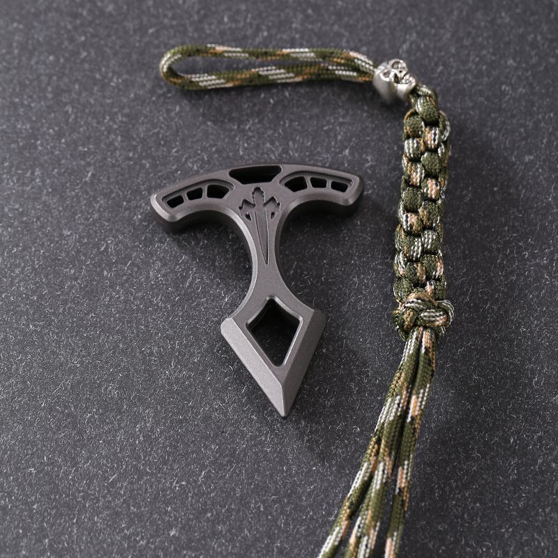 EDC Pendant Tool with Durable Aviation-Inspired Painted Surface
