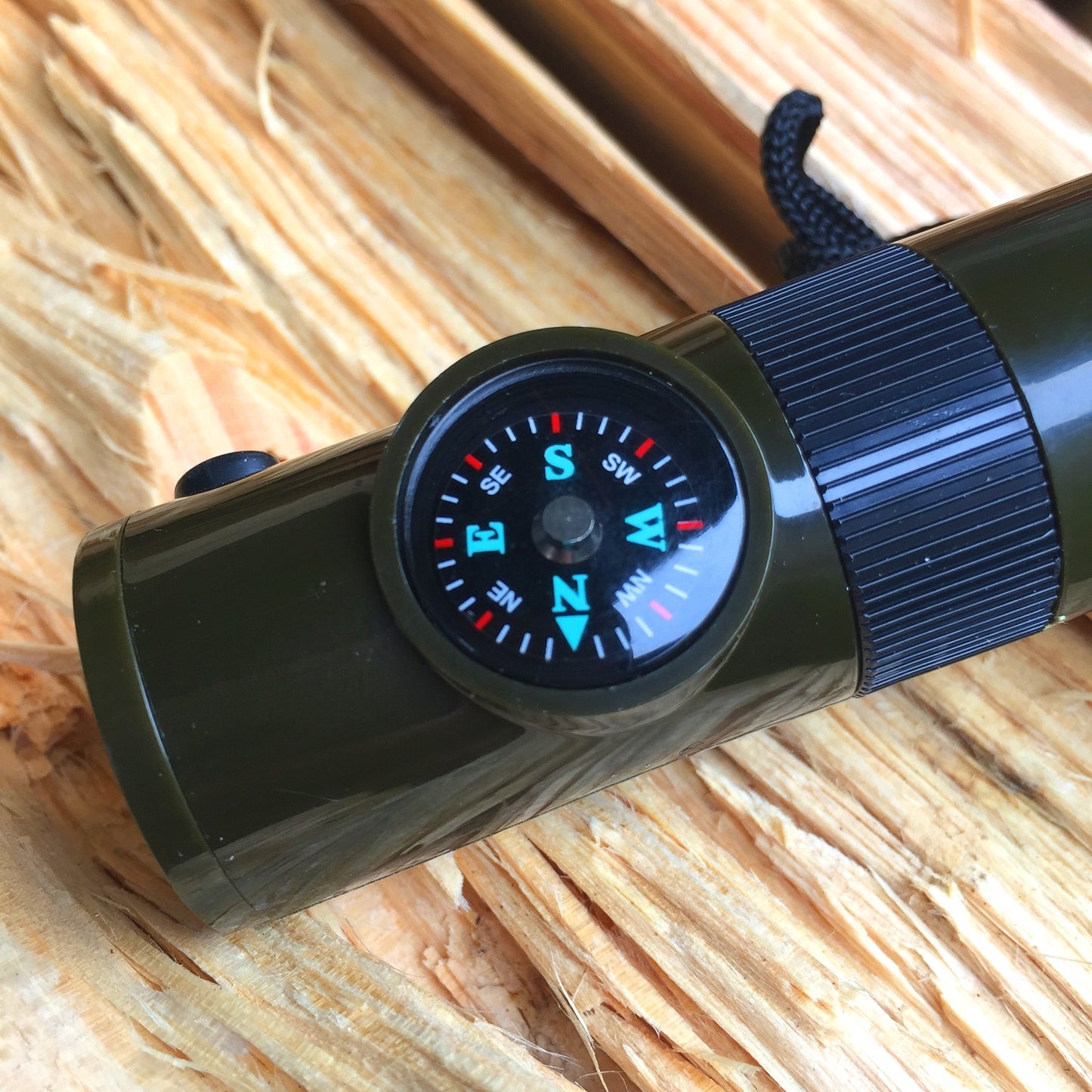 Outdoor 7-in-1 Multifunctional Survival Whistle with LED Light Thermometer Compass