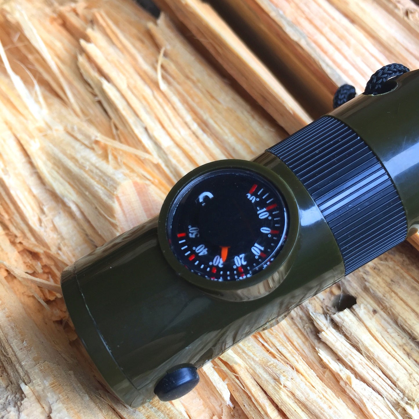 Outdoor 7-in-1 Multifunctional Survival Whistle with LED Light Thermometer Compass