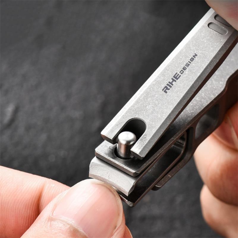 Flat Dual-Function Titanium Tool for Nail Clipping and Bottle Opening