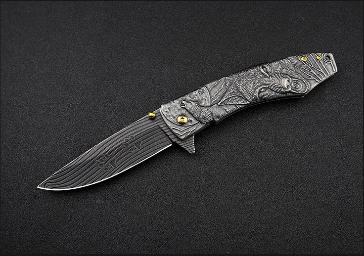 Outdoor Camping Pocket EDC Tool Featuring a Wolf-Patterned Folding Handle