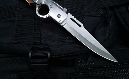 Light-Colored Wood Textured Folding Tool for Pocket Use