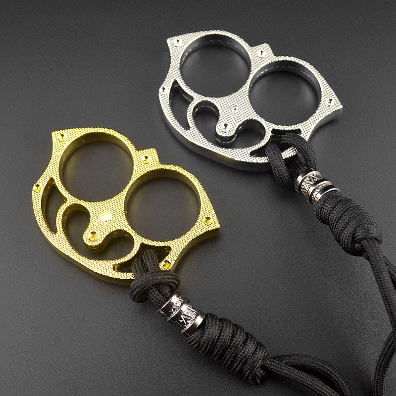 Mini Portable Defense Brass Knuckle Duster Two Finger Buckle Defence Window Breaker Fighting Gear