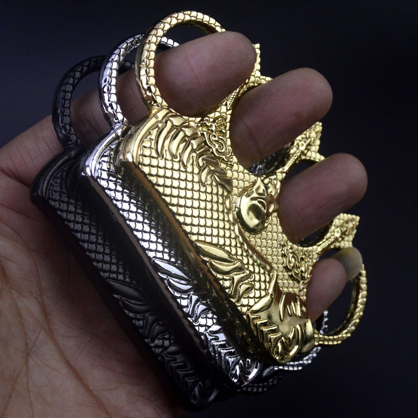 Ocean Hand Style Four-Hole Zinc Outdoor EDC Tool