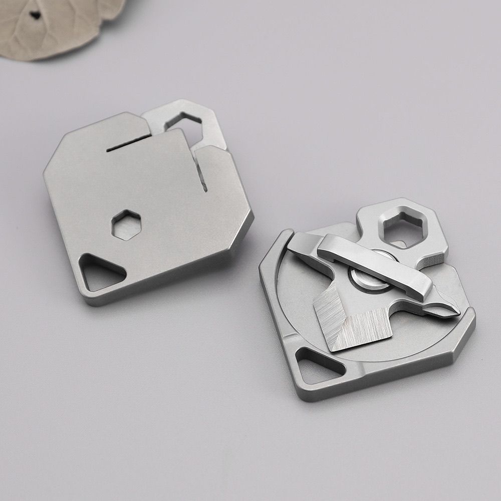 Small Titanium Alloy Multipurpose Keychain and Outdoor Backpack EDC Tool