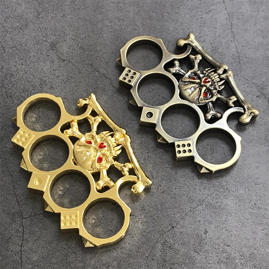Dice-Inspired Skull Hand Grip Accessory