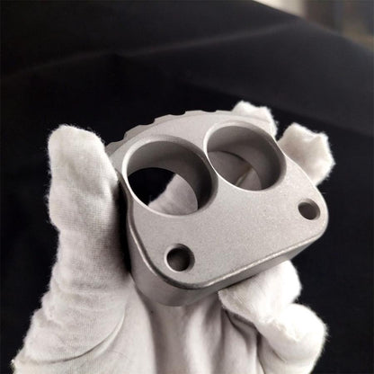 Portable EDC Tool with Skull Pattern and Thick Steel Build