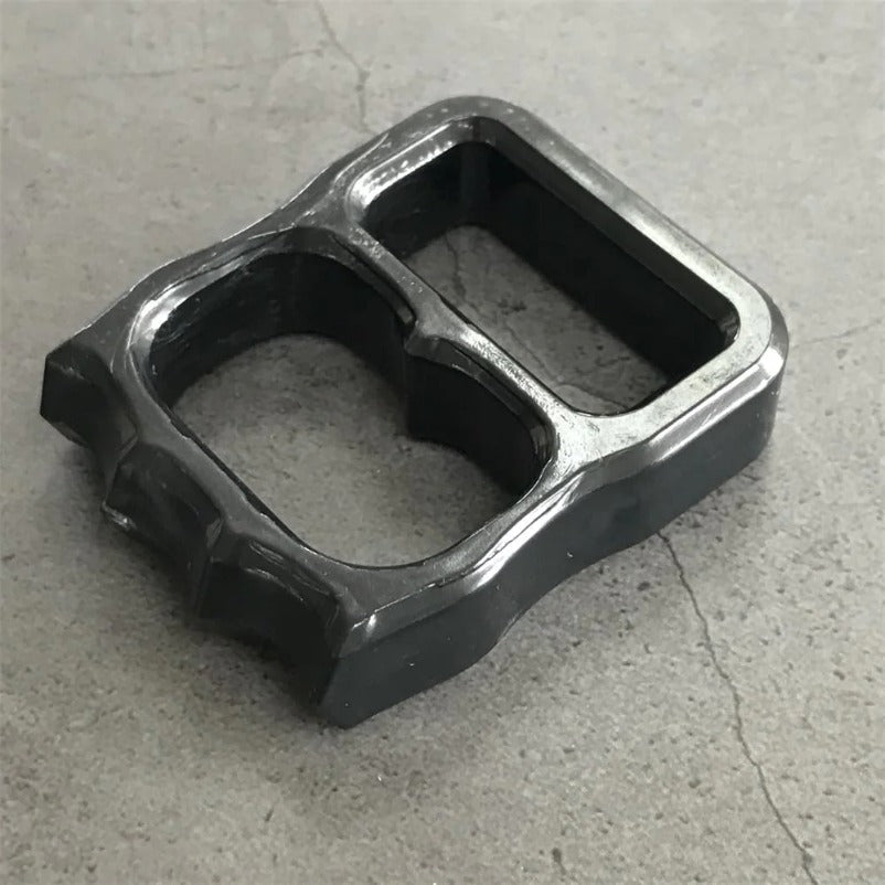 Plastic Dual-Port Mini EDC Pendant for Outdoor Backpacks