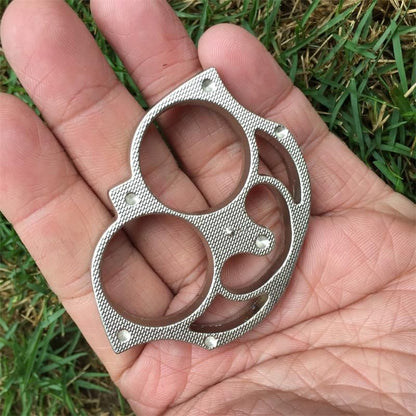 Sloth-Inspired Double Hole Pocket Outdoor Tool