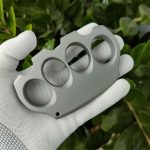 Titanium Knuckle Duster Classic Design for Powerful Protection - 图片 2