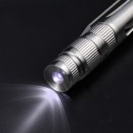 Titanium Defender Pen Light - 图片 2